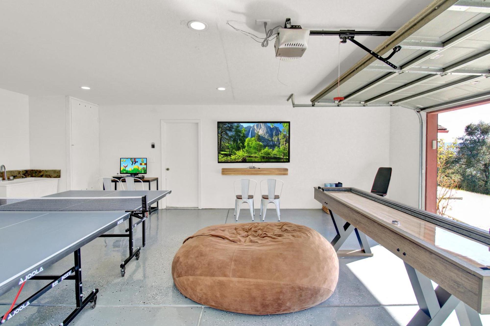 Villa Near Yosemite & Bass W/hot Tub/evcharge