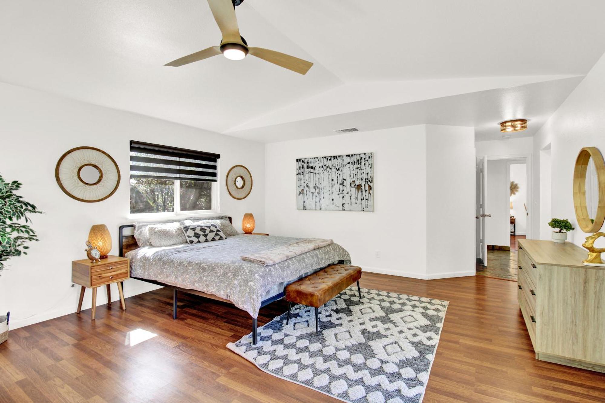 Villa Near Yosemite & Bass W/hot Tub/evcharge *