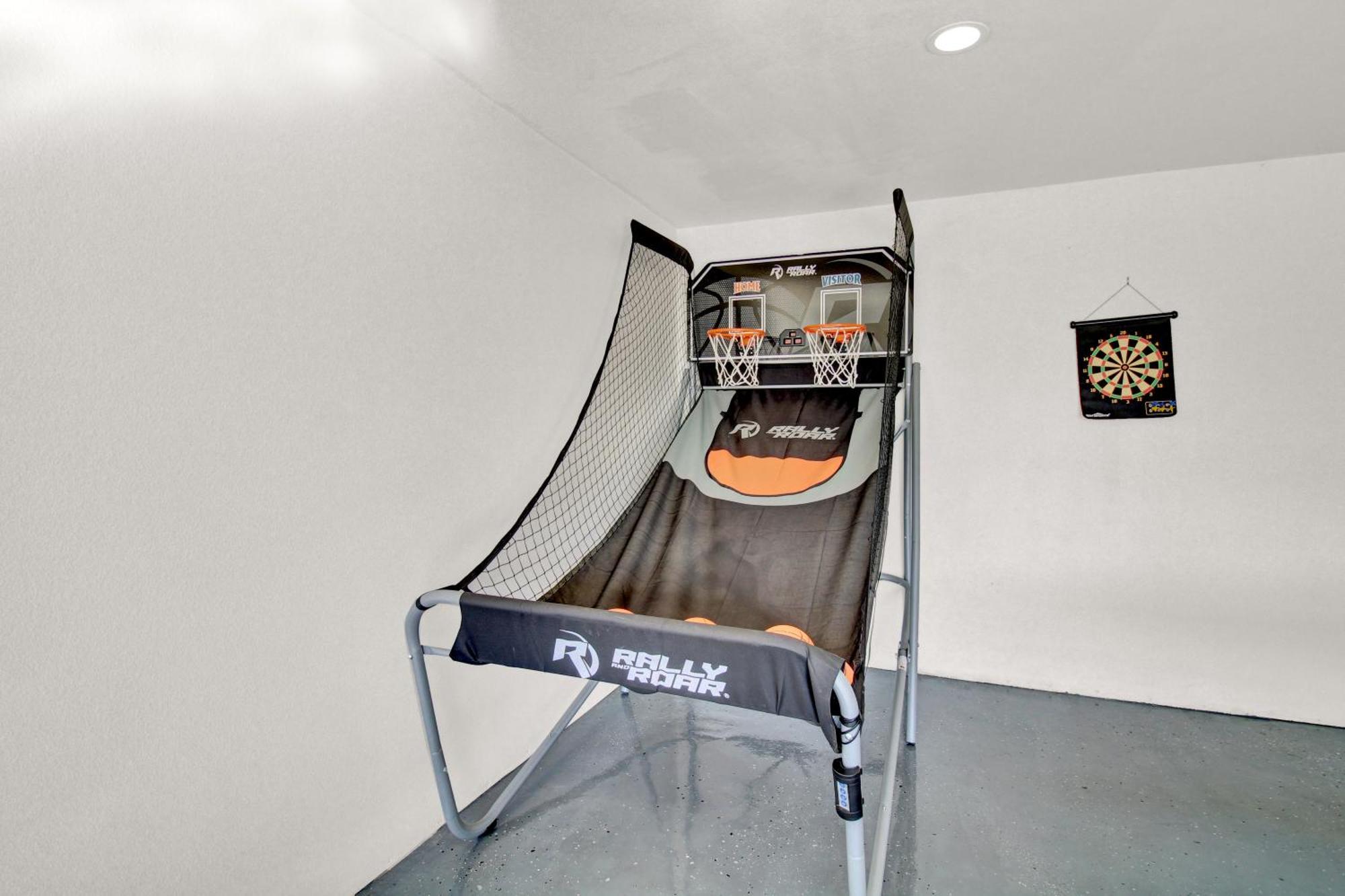 Near Yosemite & Bass W/hot Tub/evcharge Villa
