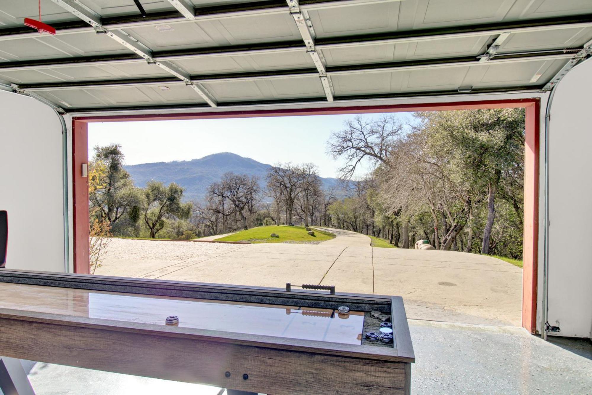Near Yosemite & Bass W/hot Tub/evcharge Villa