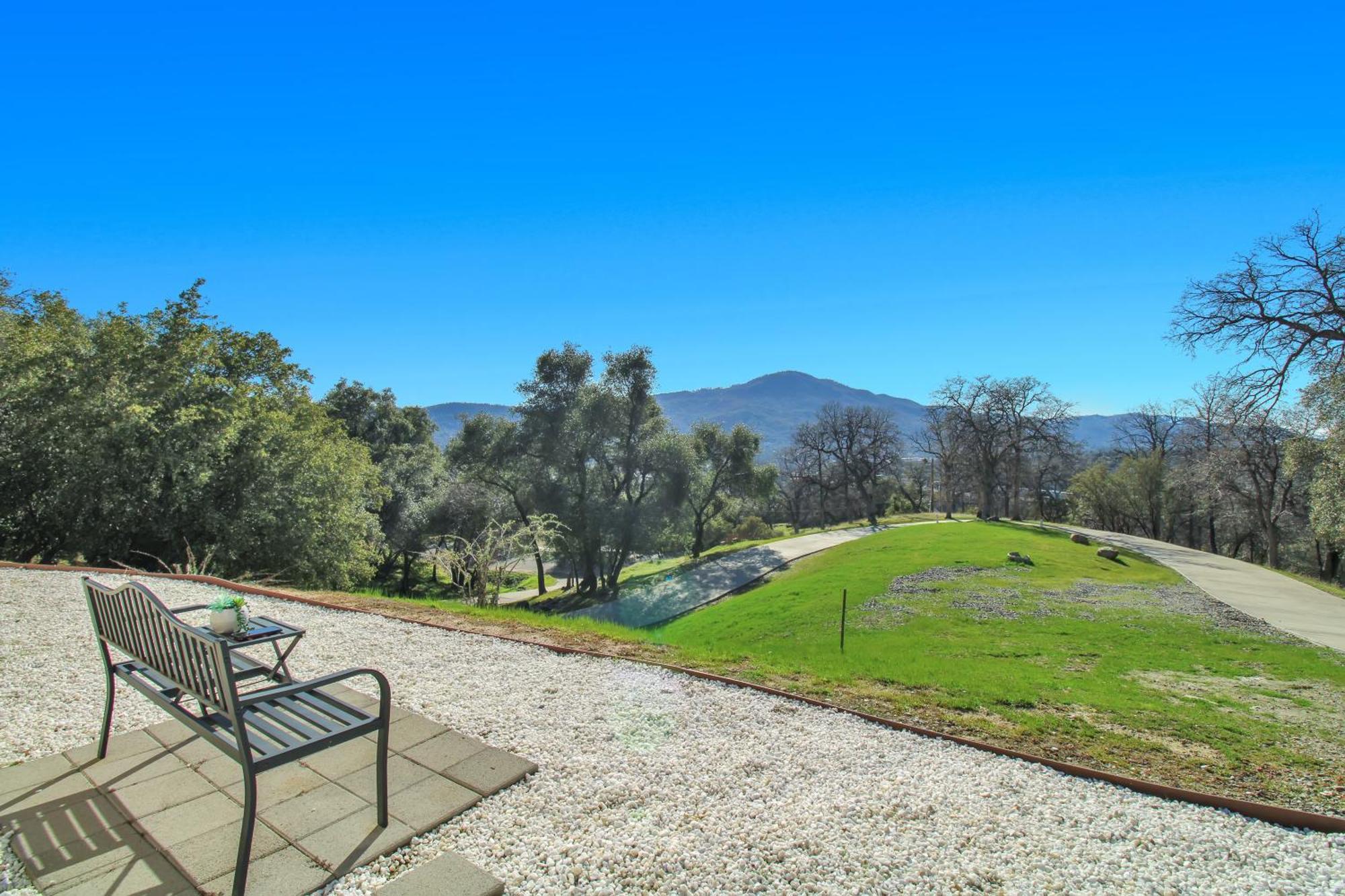 Near Yosemite & Bass W/hot Tub/evcharge
