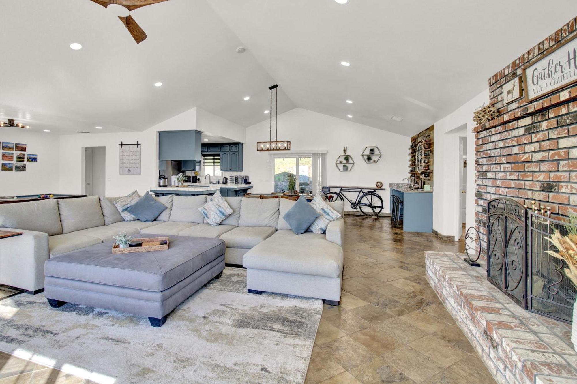 Near Yosemite & Bass W/hot Tub/evcharge Oakhurst